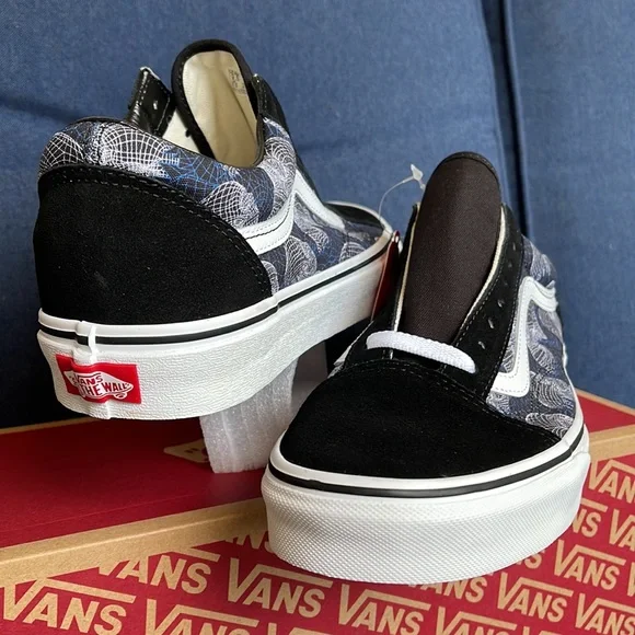 Vans Old Skool Wireframe Skulls Black True White WMNS - Picture 10 of 16